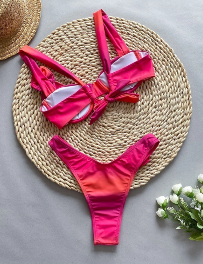 Bikini: Nissi