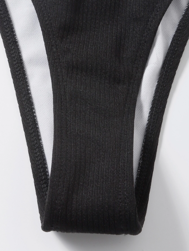 Bottom de bikini pierna alta