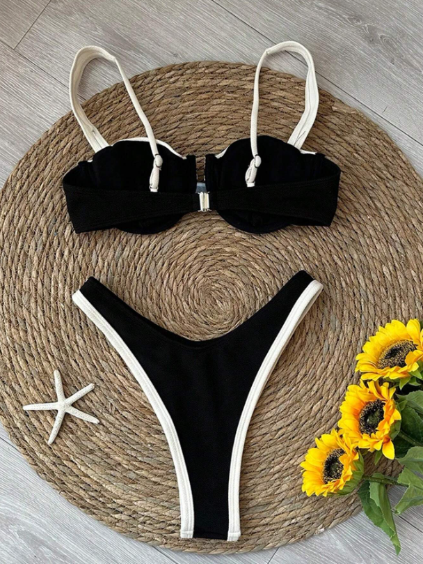 Bikini: Moonlight and the stars