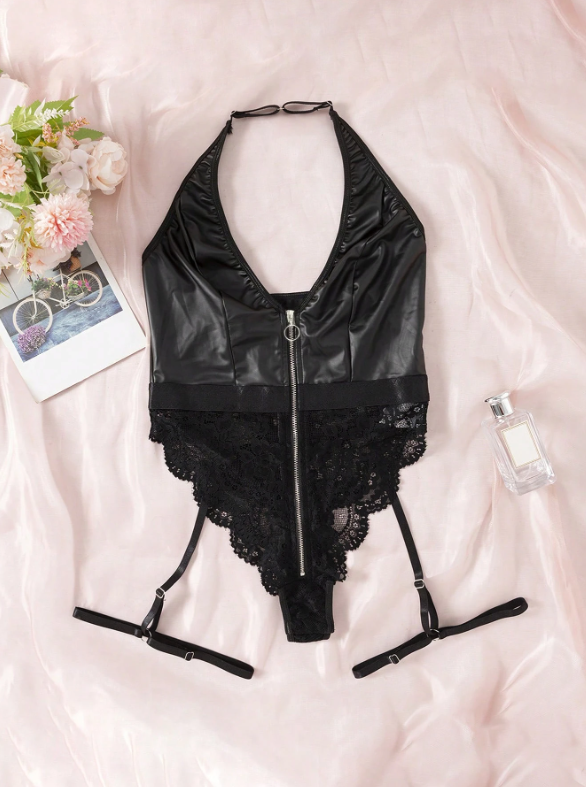 Lencería: Black Cat