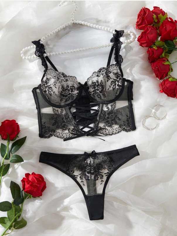 Lencería: Dark November