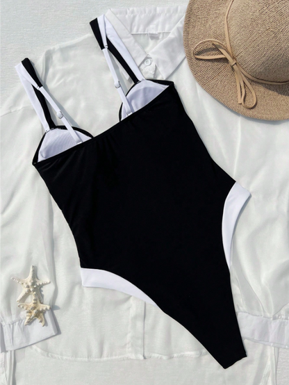 Traje de baño: Oasis