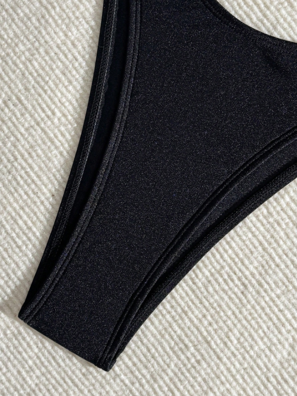 Bikini: Wahine