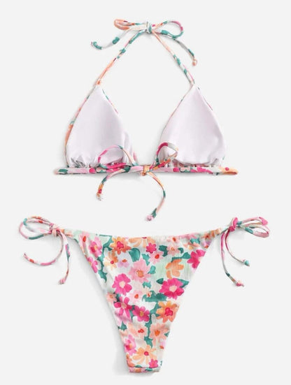 Bikini: Rose garden